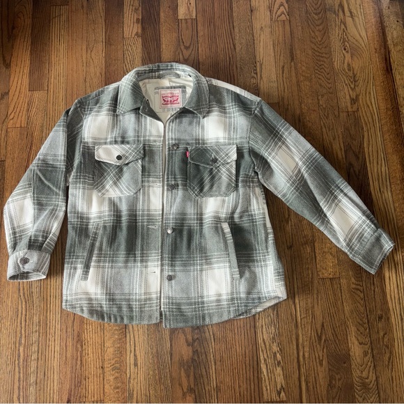 Levi's Women’s Plaid Shirt Jacket Size S - Picture 12 of 16
